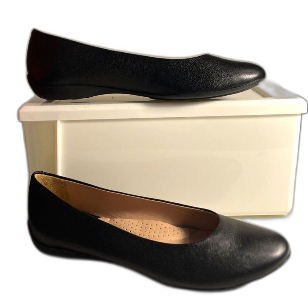 Marc Joseph Bedford Street Black Leather Flats SZ 9 NEW